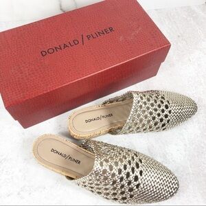 New Donald Pliner metallic mule Sz 8